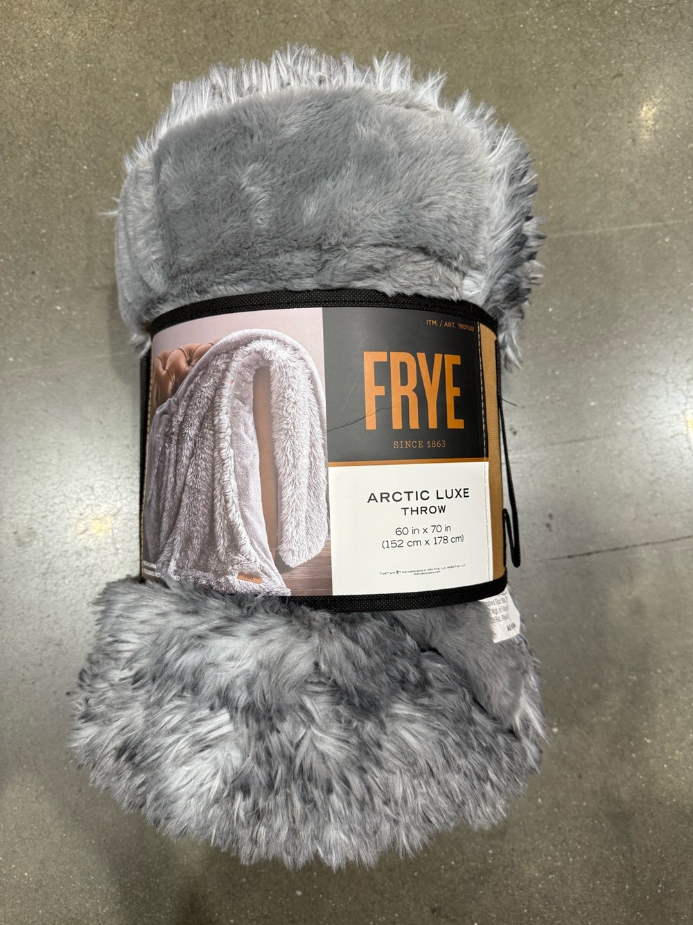 FRYE Arctic Luxe Faux Fur Throw